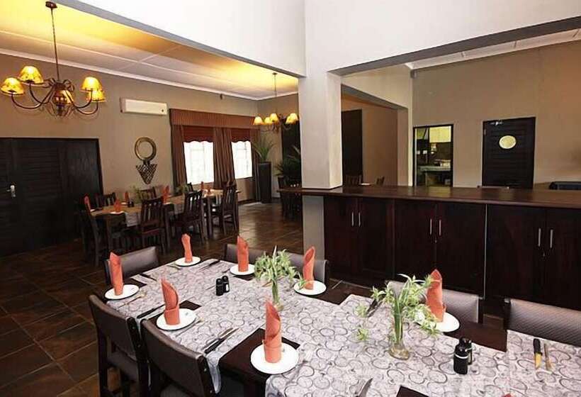 簡易ホテル Angora Lodge