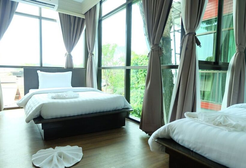 Отель A Plus Deluxe