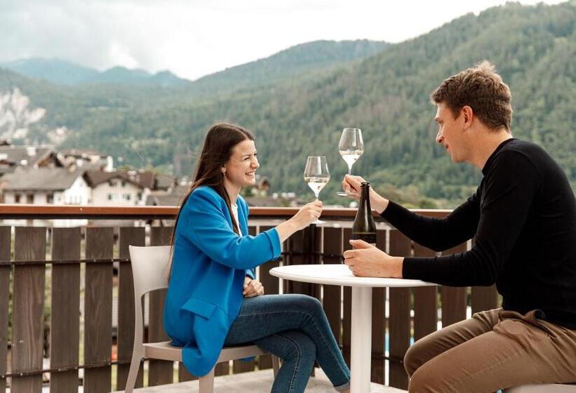 בית מלון כפרי Al Bivio   Pizzeria, Pool & Sauna