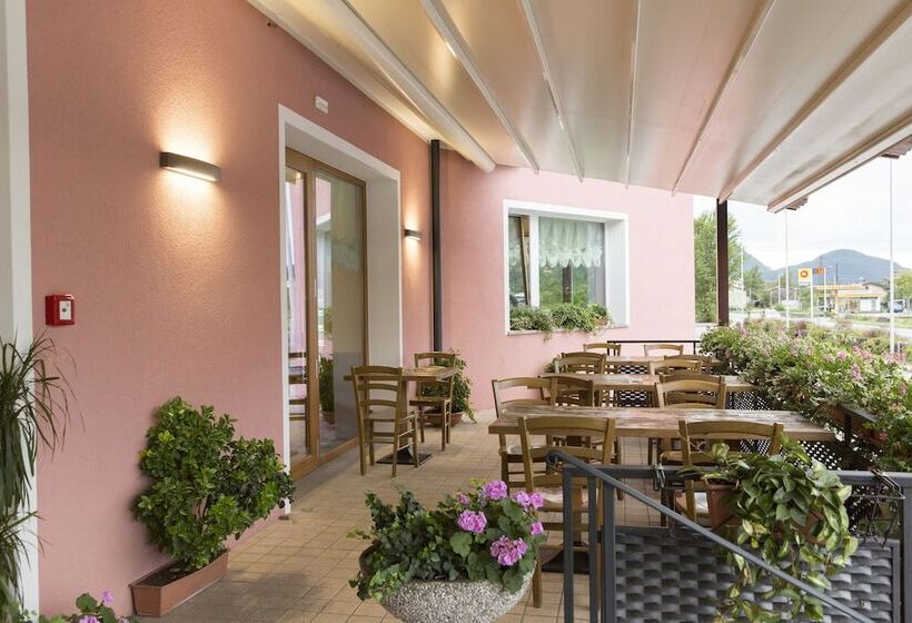 בית מלון כפרי Alma Living