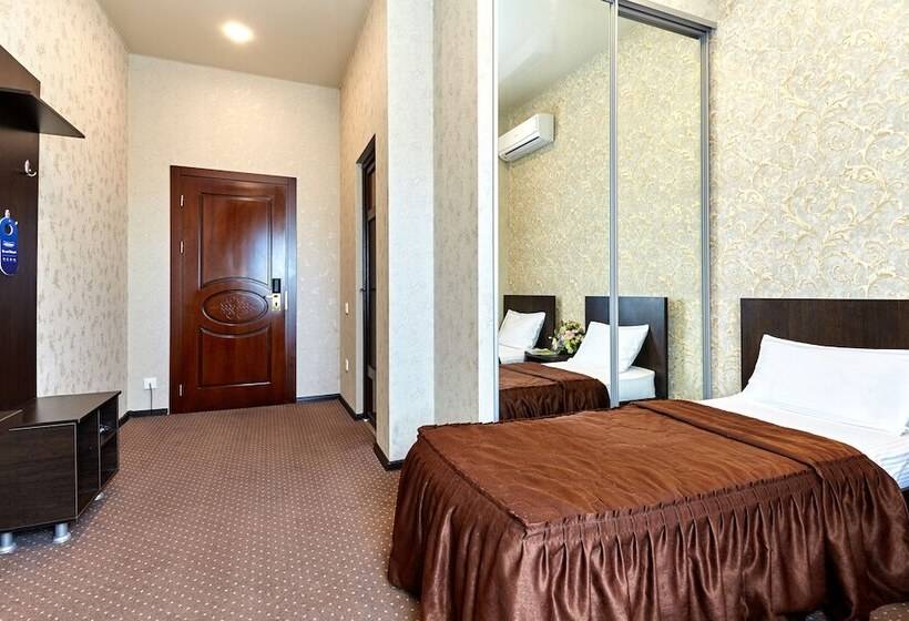 בית מלון כפרי Altay