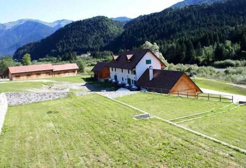 בית מלון כפרי Aplis