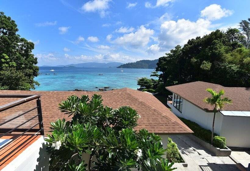 فندق Asara Private Beach Resort