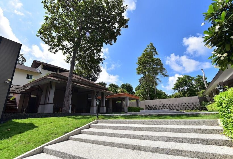 فندق Asara Private Beach Resort