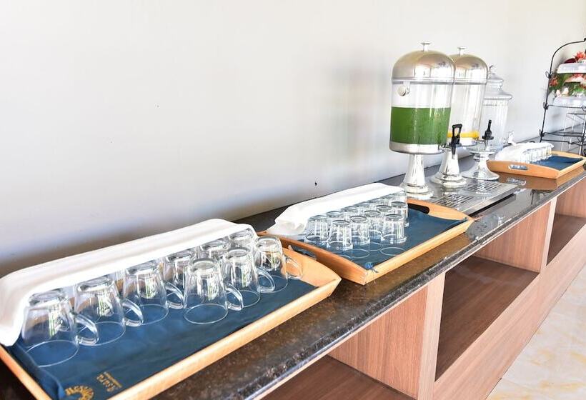 فندق Asara Private Beach Resort