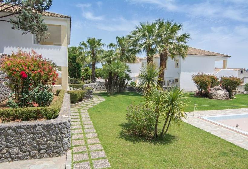 Отель Asteraki Apart