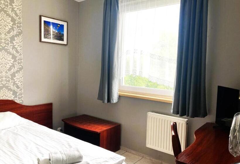 בית מלון כפרי Ava