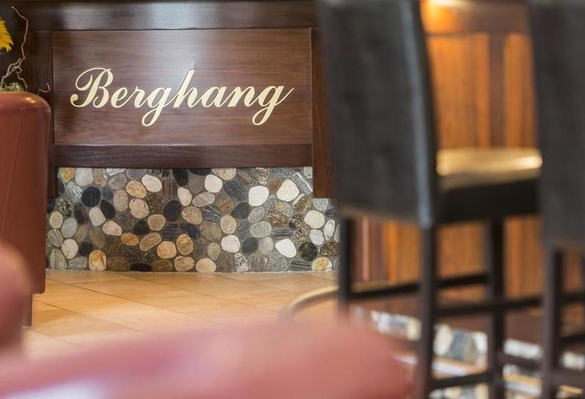 هتل Berghang
