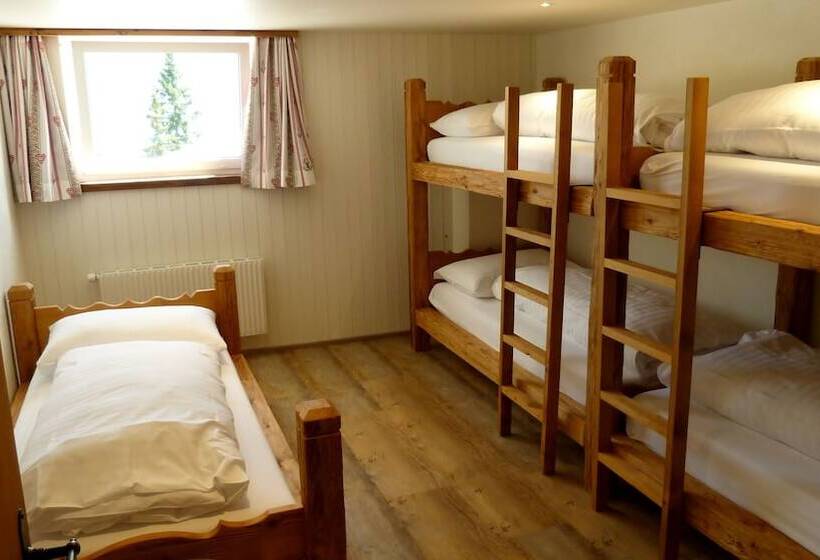 酒店 Berglodge Restaurant Ristis