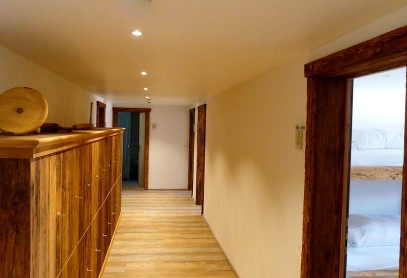 酒店 Berglodge Restaurant Ristis