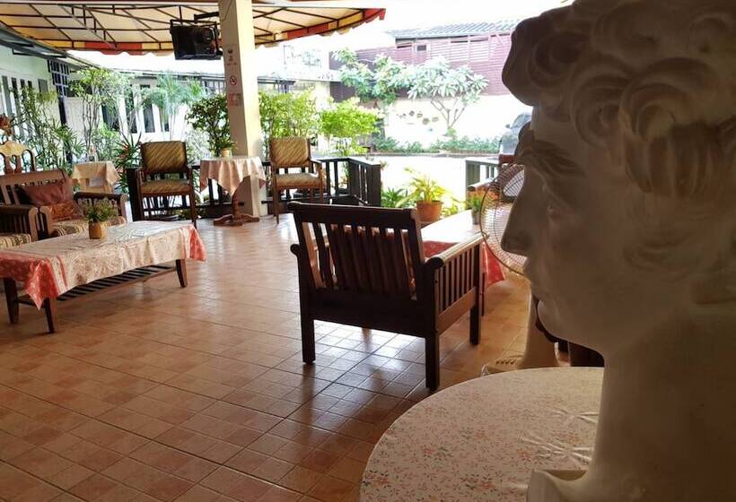 Casa Holiday Hotel Sha