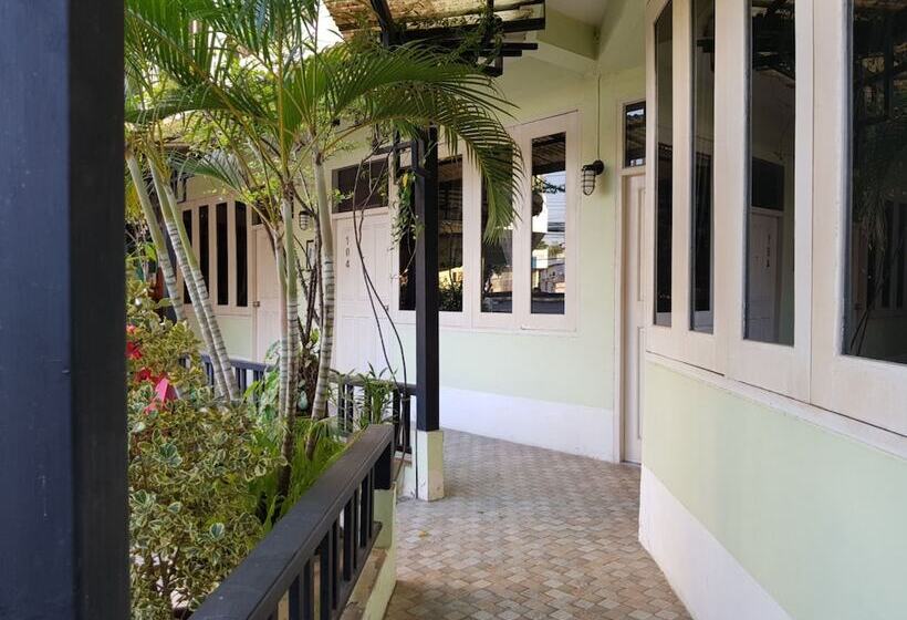 Casa Holiday Hotel Sha