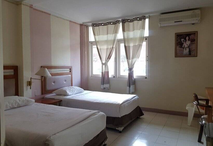 Casa Holiday Hotel Sha