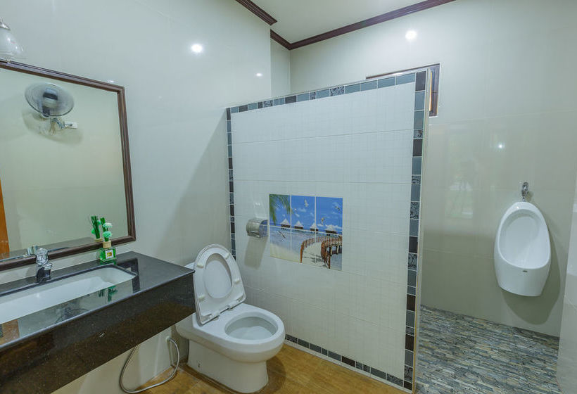 호텔 Coconut Resort