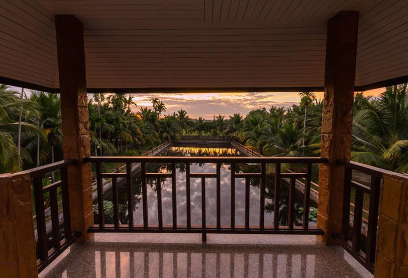 호텔 Coconut Resort