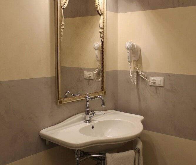 هتل Corte Dei Neri Residenza D Epoca