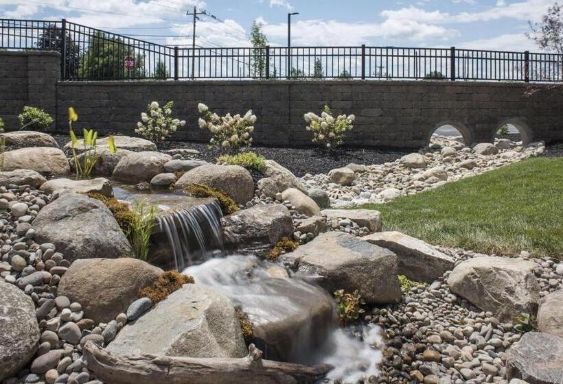 فندق Courtyard By Marriott Albany Clifton Park