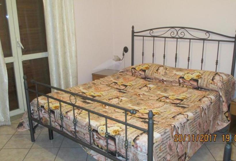 בית מלון כפרי Degli Amici