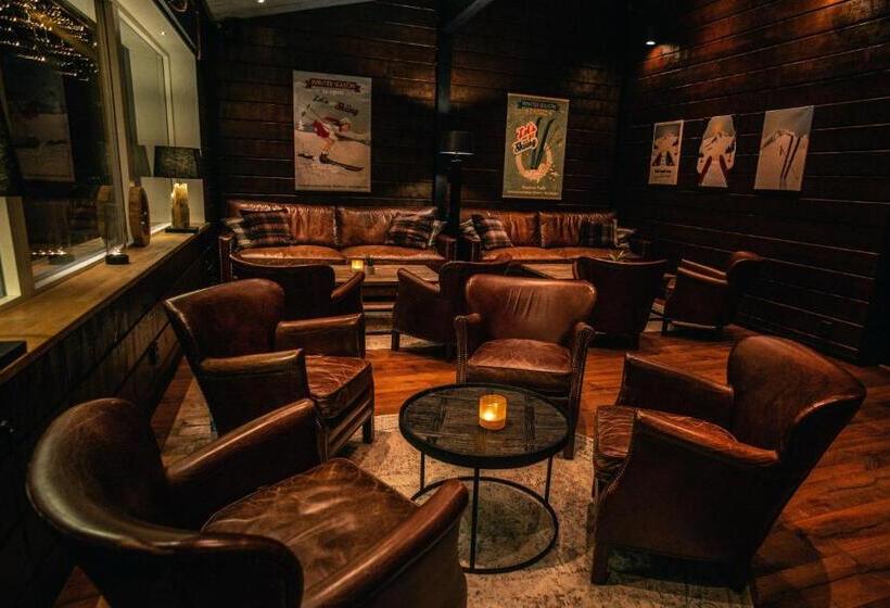 فندق Eriks Villa