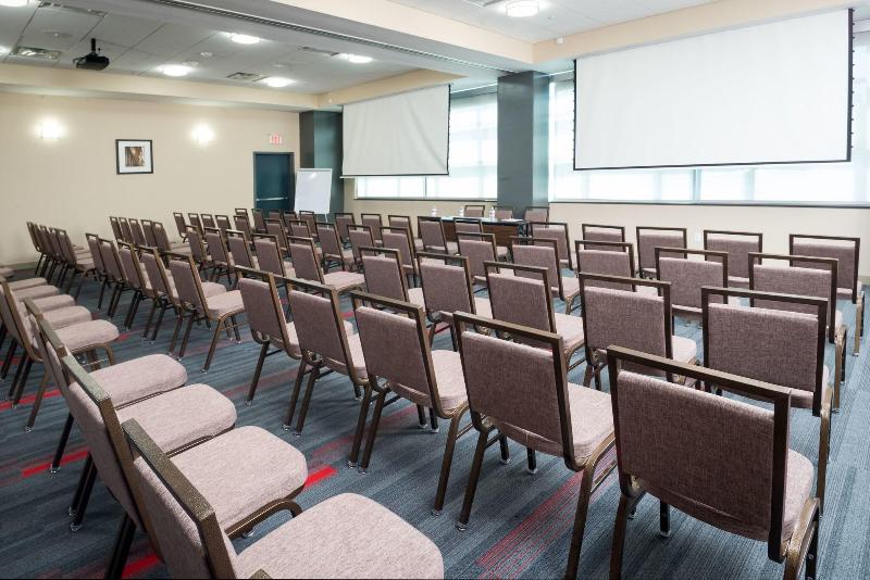 בית מלון כפרי Four Points By Sheraton Houston Intercontinental Airport