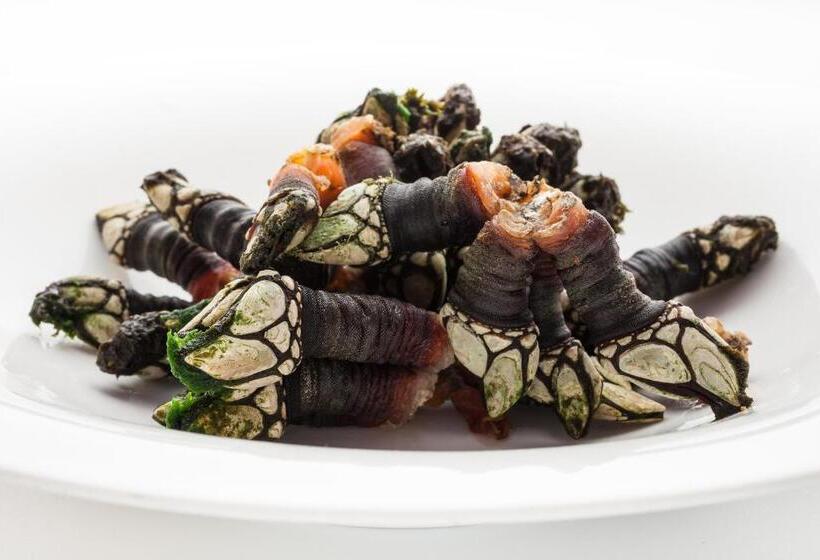 فندق Restaurante Cabo Vidío