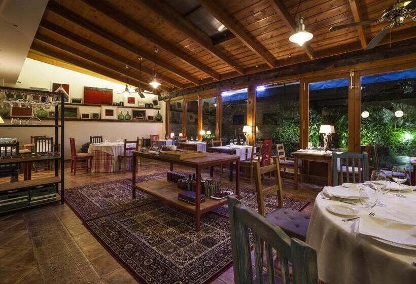 فندق Restaurante Cabo Vidío