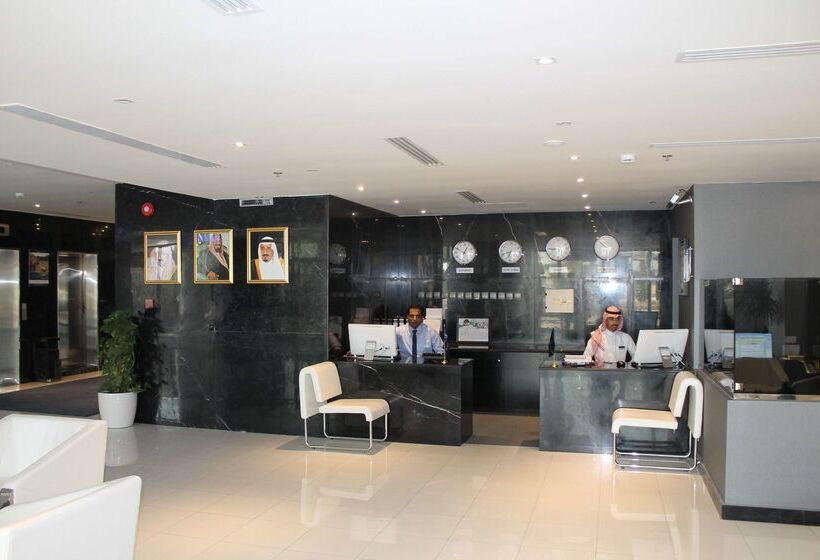 Отель Golden Tulip Al Khobar Suites