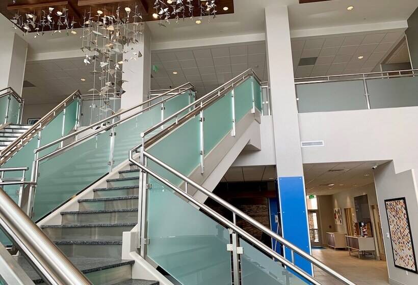 酒店 Holiday Inn Express & Suites   Aurora Medical Campus, An Ihg