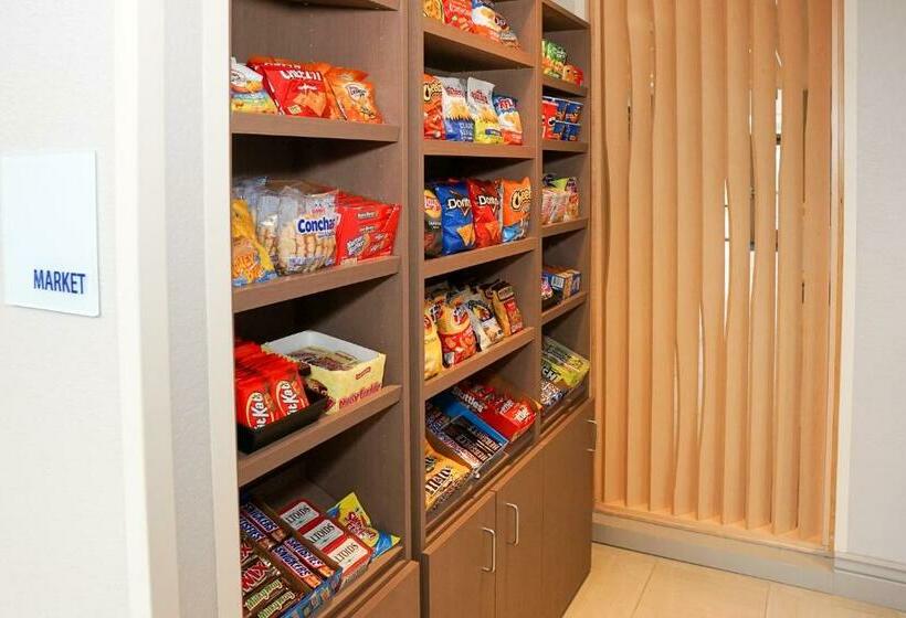 酒店 Holiday Inn Express & Suites   Aurora Medical Campus, An Ihg