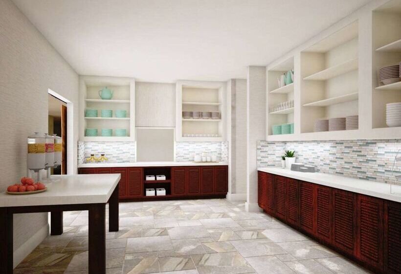 בית מלון כפרי Hyatt House Naples 5th Avenue