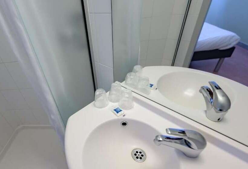 فندق Ibis Budget Bollene