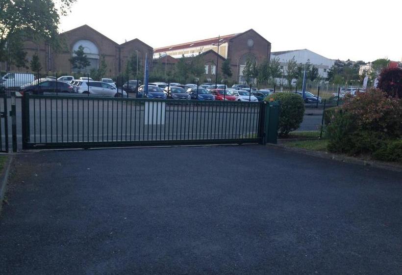 Отель Ibis Budget Le Havre Les Docks