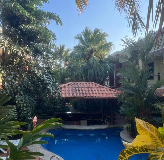 فندق Iguana Verde