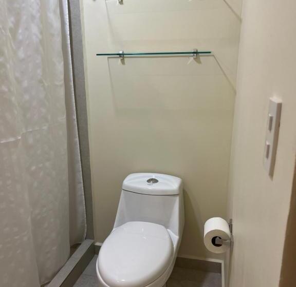 فندق Iguana Verde