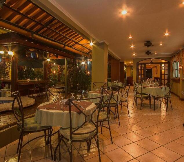 فندق Iguana Verde