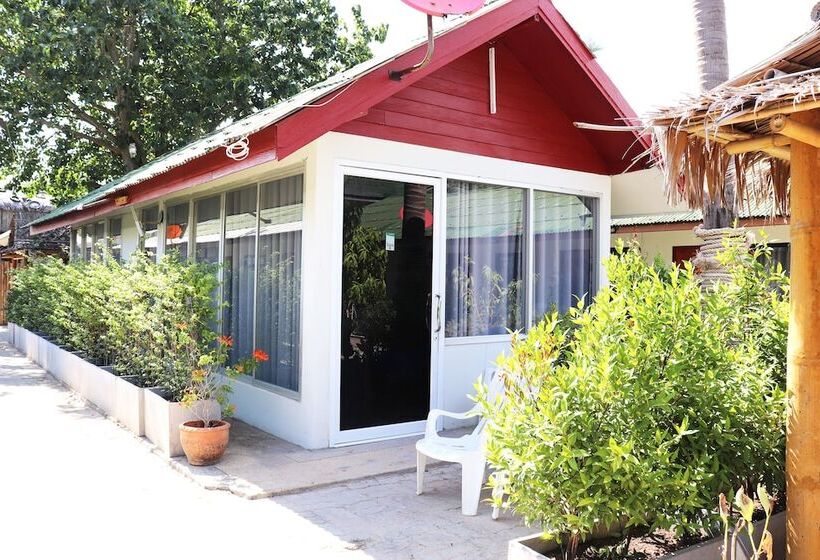 Отель Khlong Dao Sunset Villa