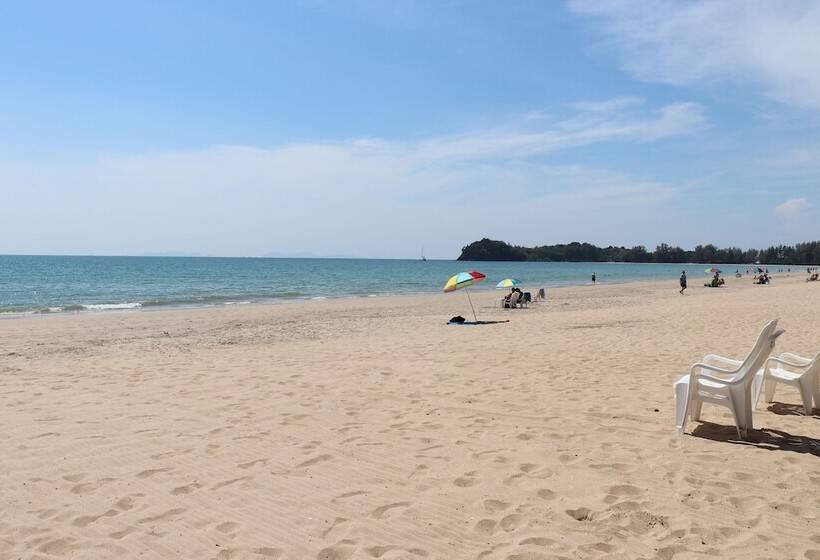 Отель Khlong Dao Sunset Villa