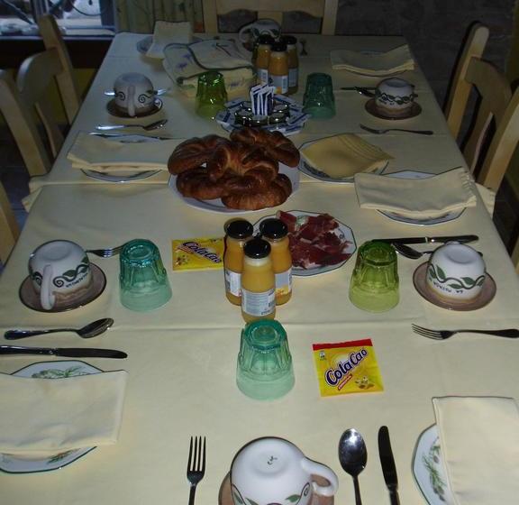 בית מלון כפרי La Posada De Villalangua