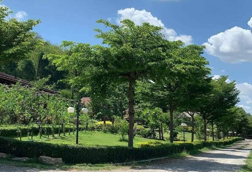 酒店 Mai Ngern Mai Thong Resort