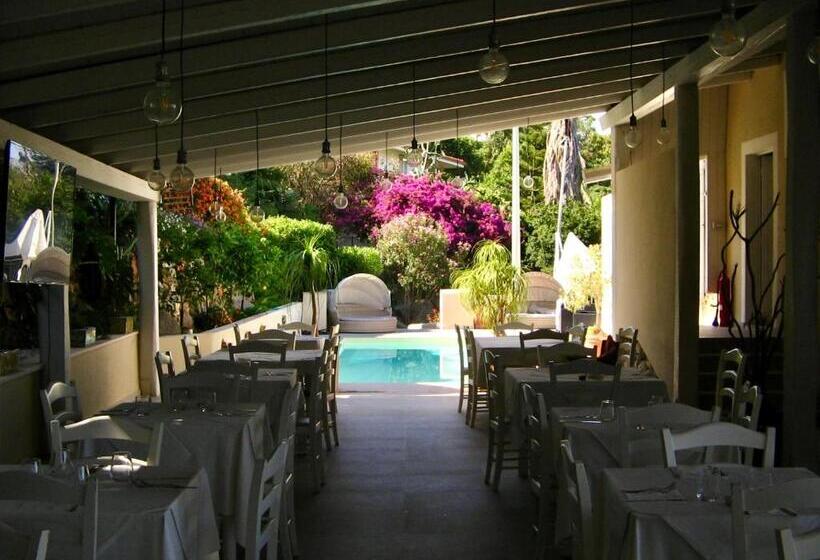 호텔 Mercurio Sul Mare   Fish Restaurant And Private Beach