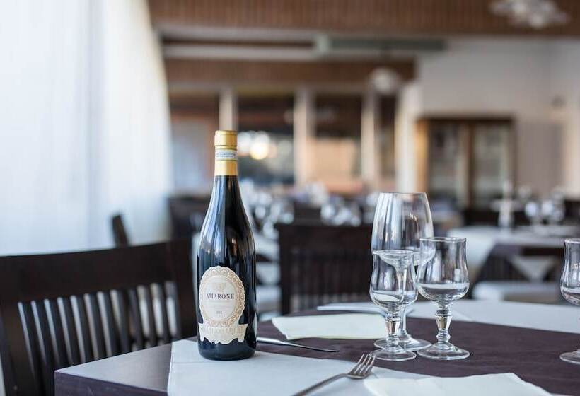 فندق Queen Daisy