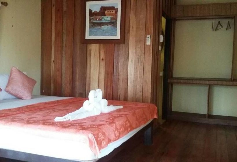 ホテル Raya Resort