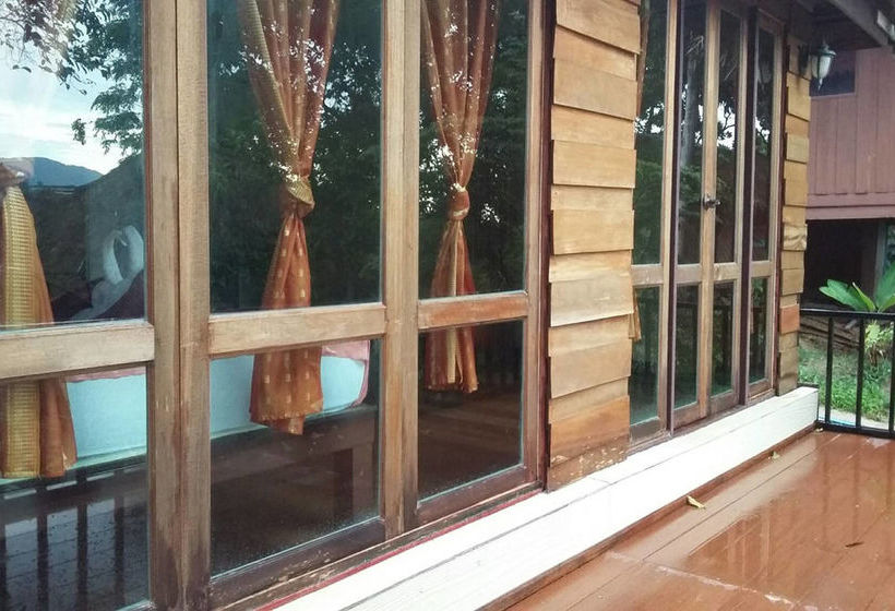 ホテル Raya Resort