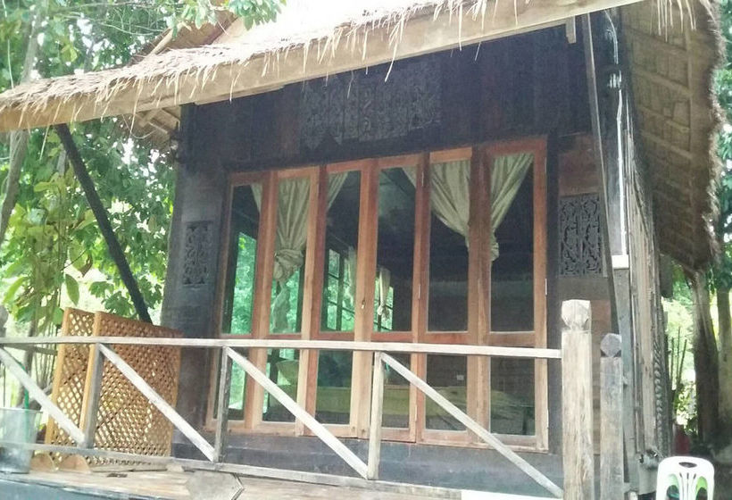 ホテル Raya Resort