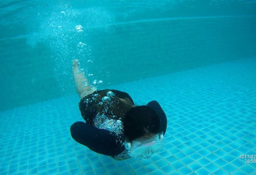 ホテル Raya Resort