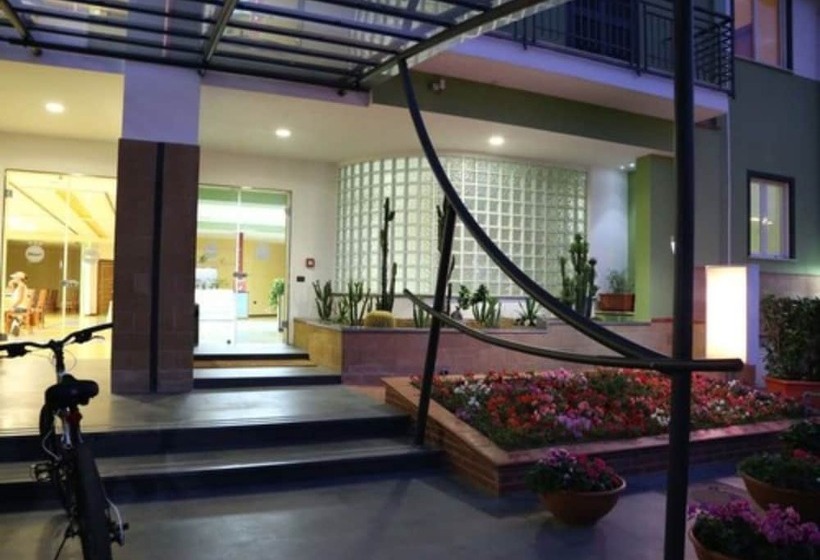 בית מלון כפרי Resort Il Panfilo