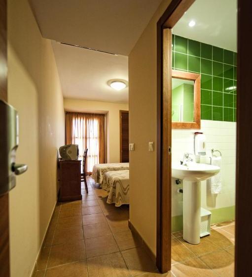 فندق Restaurante Campiña Del Rey