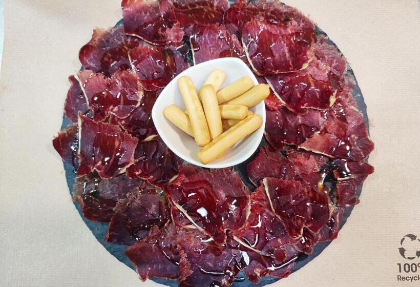 هتل Restaurante Las Camelias