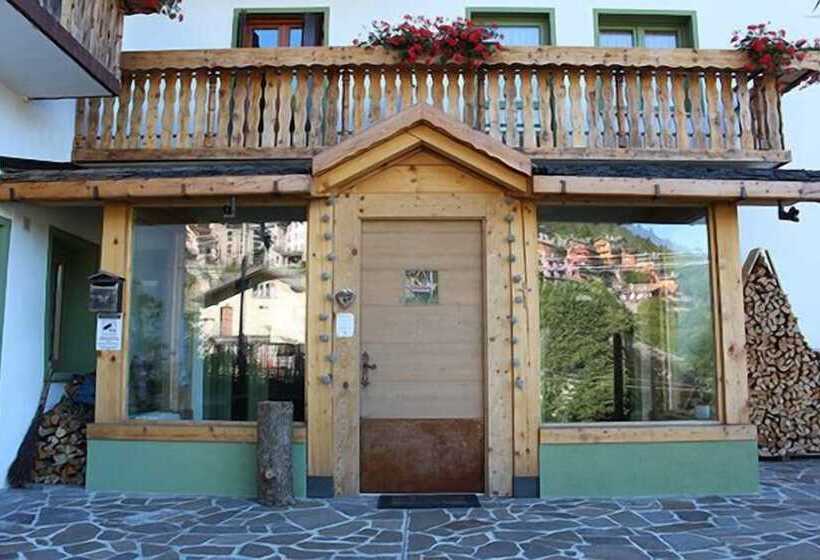 בית מלון כפרי Riva Sport & Wellness