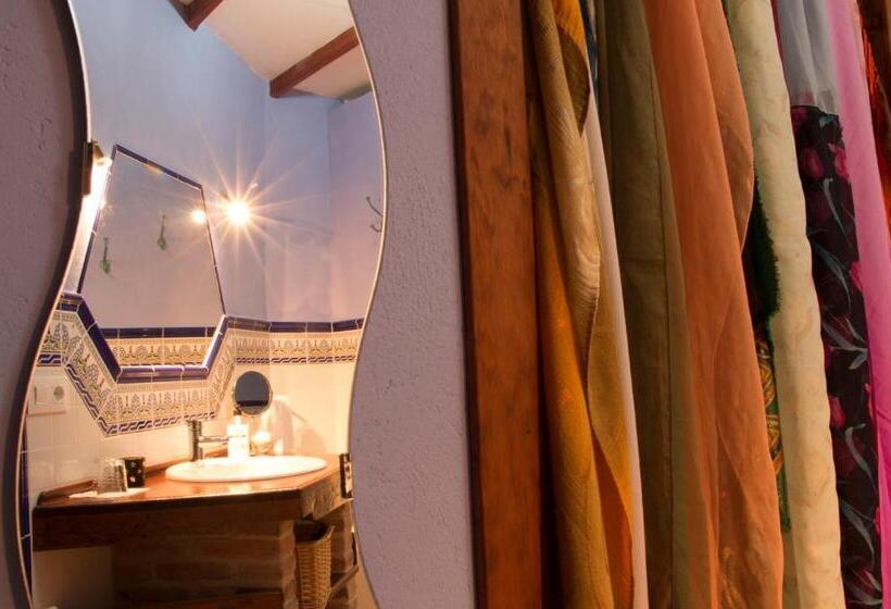 ホテル Rural La Rosa De Los Tiempos